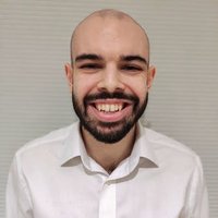 Headshot of Enrique Rodriguez.