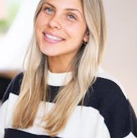 Headshot of Rebecca Stewart.