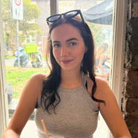 headshot of Megan Plowman.