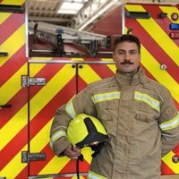 Headshot of Matt Hill.