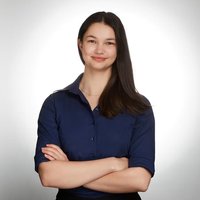 Headshot of Amy Elliott.