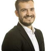 Headshot of Rory Ibbotson.